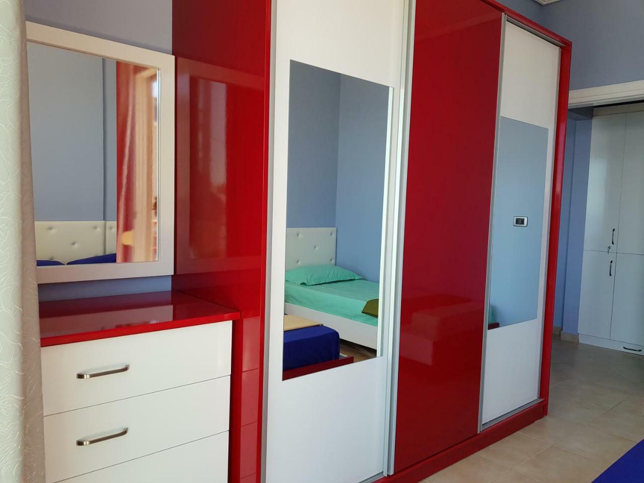 Apartment Of Beautiful Dreams Over The Sea Sarande Ngoại thất bức ảnh